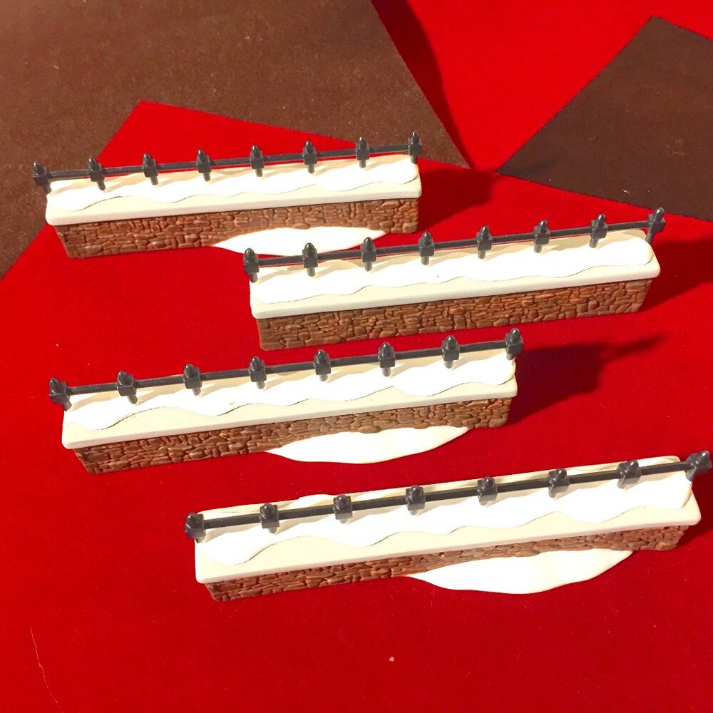 Dept 56 Heritage Village Accessory CHURCHYARD FENCE EXTENSIONS - Set of 4